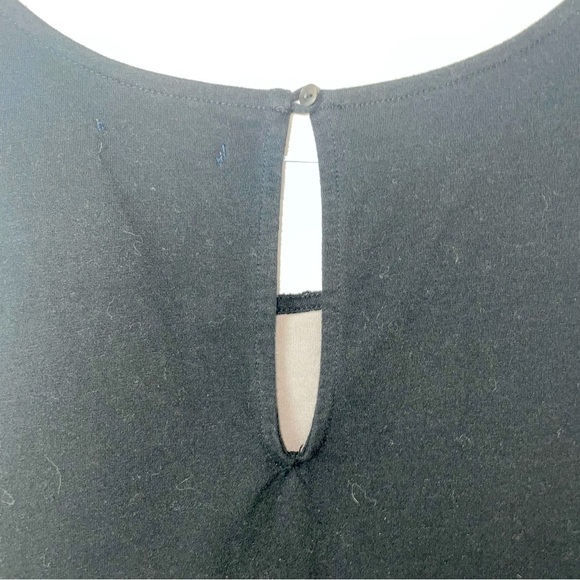 American Eagle Sleeveless Lace Overlay Top Keyhole Back Size Medium - Picture 4 of 9